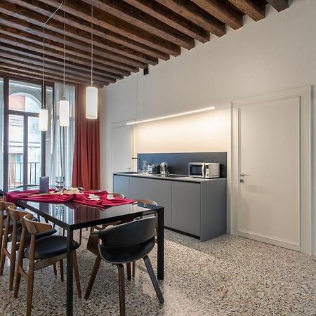 Palazzo Venere Apartments Venice Ngoại thất bức ảnh